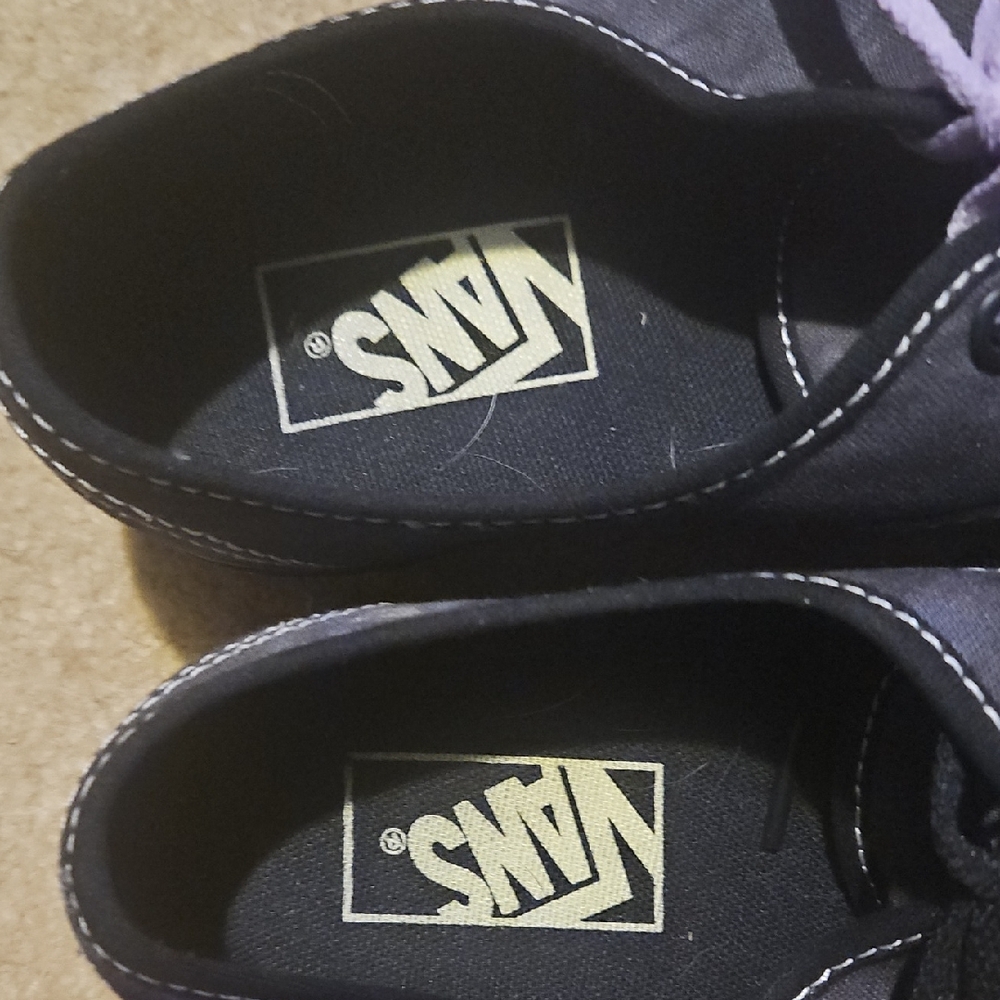Vans Black Shoes with Purple and Black Laces - Picture 7 of 8